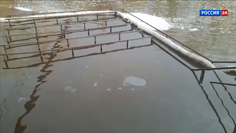 Специалисты Росприроднадзора проверили воду из реки Омутная