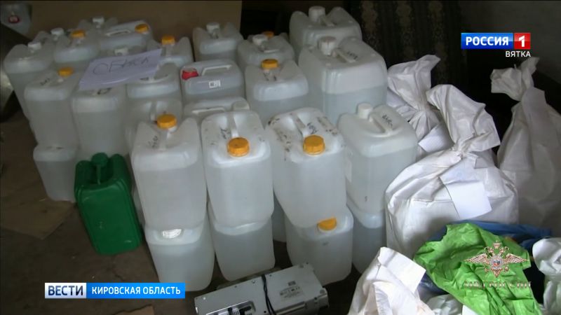 В Кировской области полиция пресекла деятельность крупной нарколаборатории в бане