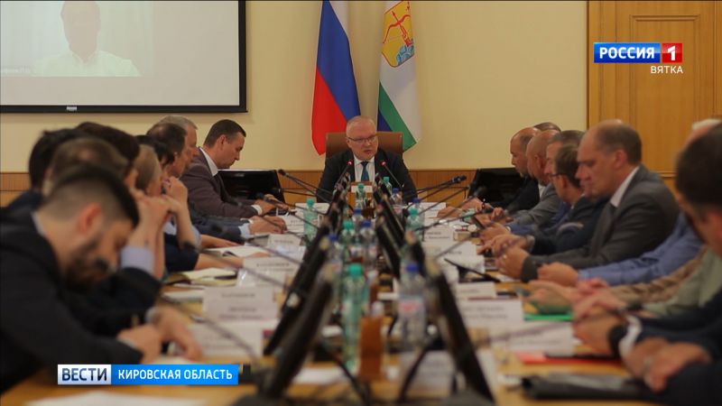 Губернатор Александр Соколов обсудил с депутатами поправки в бюджет