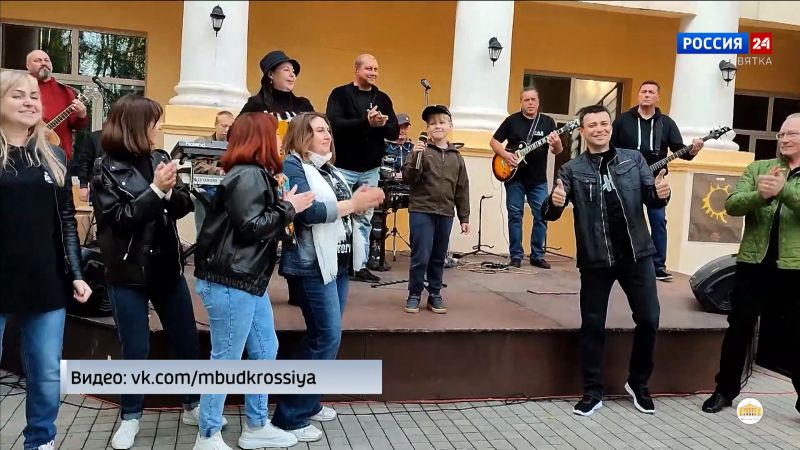 7-летний житель Нововятска стал звездой интернета