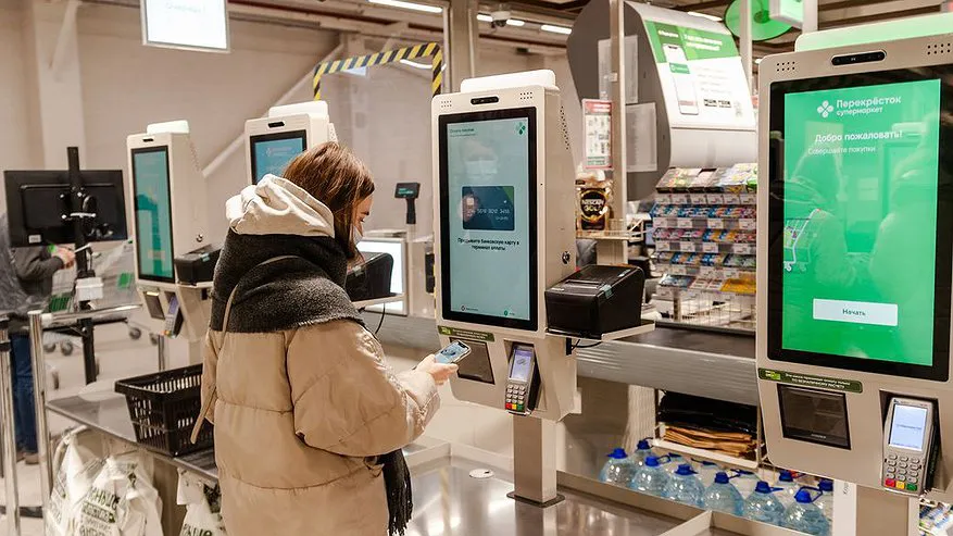 В России рассматривают вопрос о введении биометрии для покупок алкоголя и табака