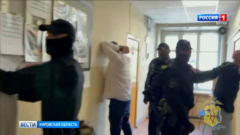 Задержана группа лжээлектриков, которые обманывали кировских пенсионеров