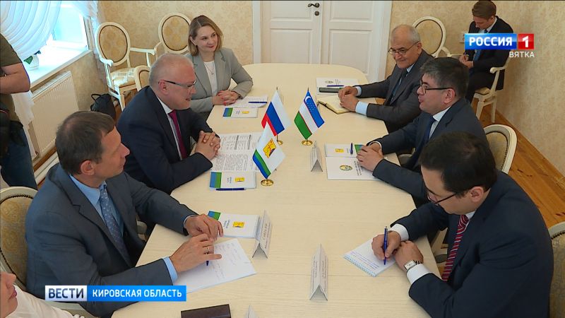 Губернатор Александр Соколов встретился с генконсулом Узбекистана в Казани