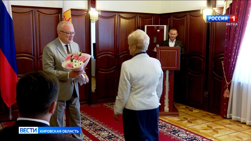 В Кировской области вручили почетные награды работникам физкультуры