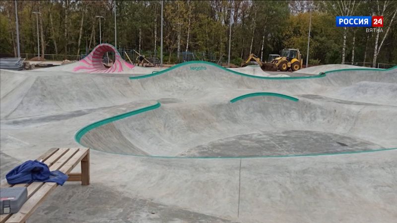 В парке имени Кирова завершается благоустройство спортивной зоны