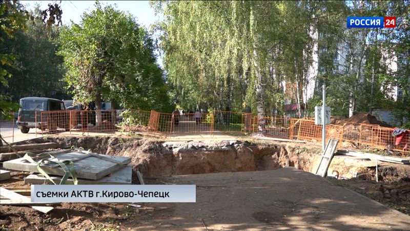 В Кирово-Чепецке мотоциклист влетел в яму для проведения ремонтных работ