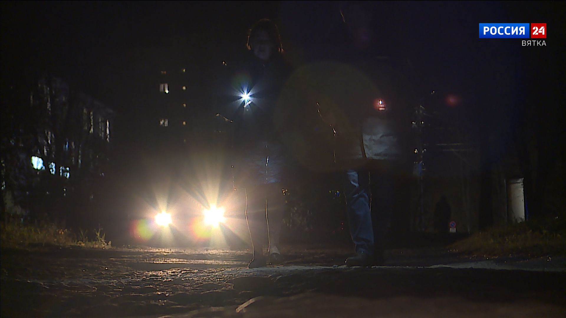 Жителям микрорайона Филейка приходится пользоваться фонариками