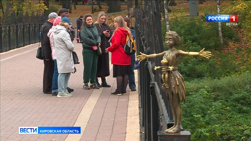 Кировчан приглашают на уличные экскурсии о дымковской игрушке