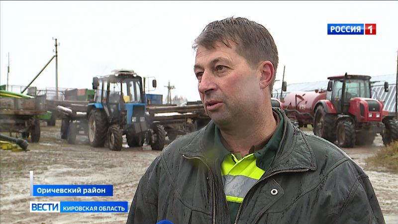 Михаил Мишустин вручил высокую награду трактористу из Оричевского района