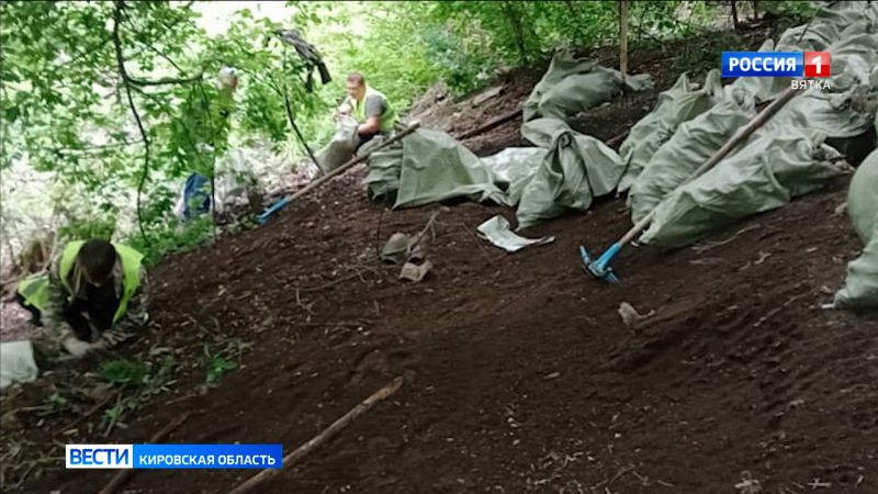 В Малмыже ликвидировали свалку вдоль реки Засора