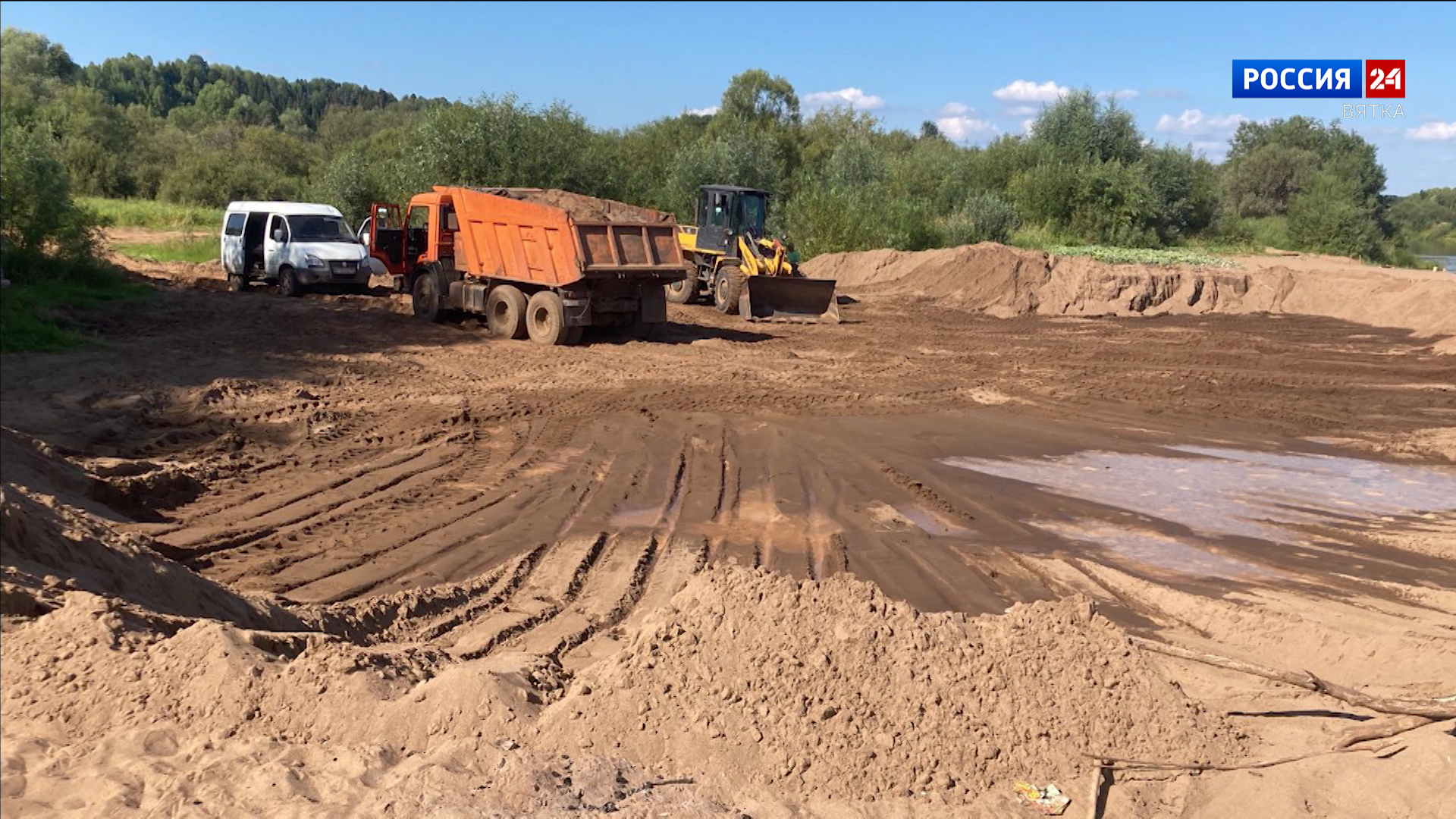 В Кировской области на реке Моломе поймали рабочих, незаконно вывозивших песок