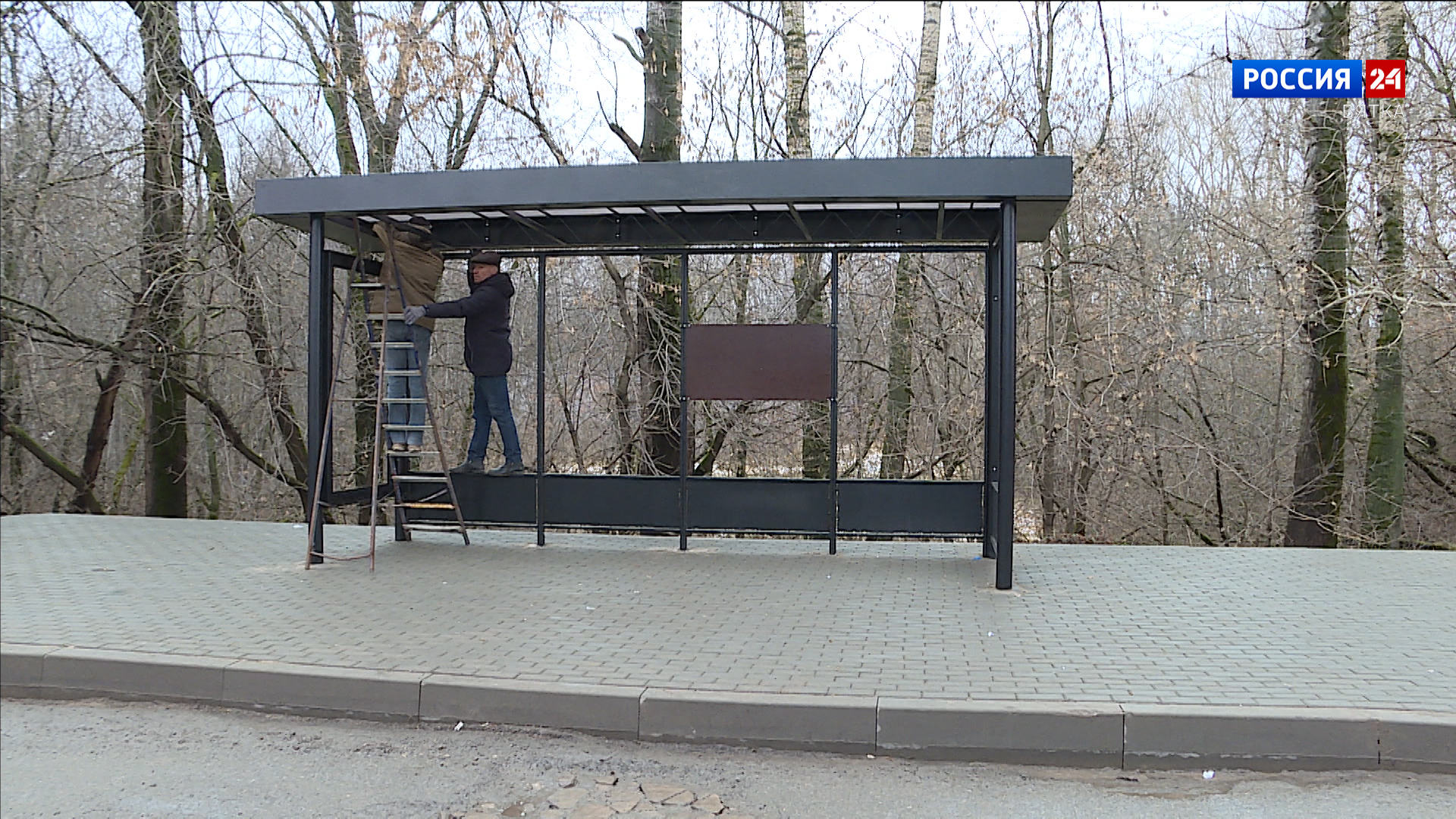 В Кирове появятся пять новых остановочных павильонов в едином стиле