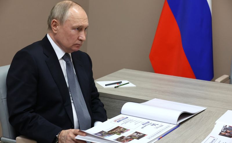 Владимир Путин подписал новую редакцию закона о занятости населения