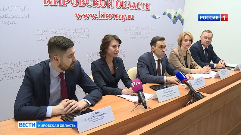 Первый зампред правительства Кировской области отчитался об итогах работы за год