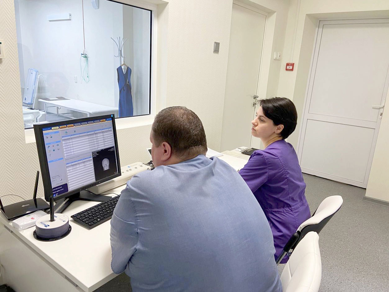 В Кировской области предложили выплачивать врачам премию 150 тысяч рублей