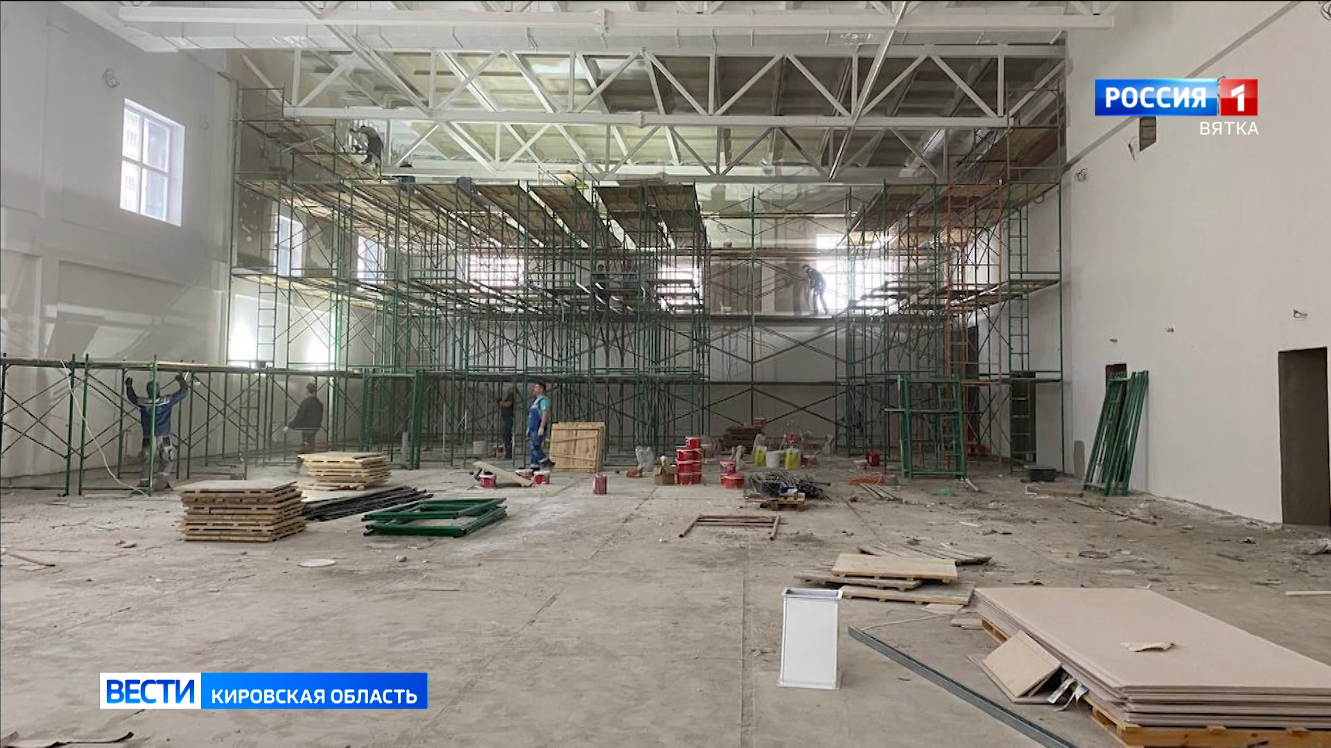 Техническое обслуживание резервуаров. Сварка газопровода. Очистка резервуара для нефти и нефтепродуктов. Зачистка резервуаров и емкостей от нефтепродуктов. Чистильщик резервуаров гсм.