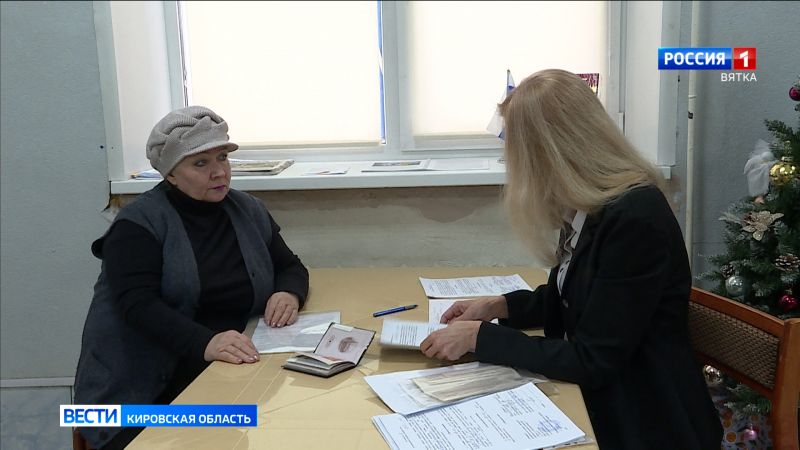 В Лянгасово переселенцы из аварийных домов начали получать ключи от новых квартир