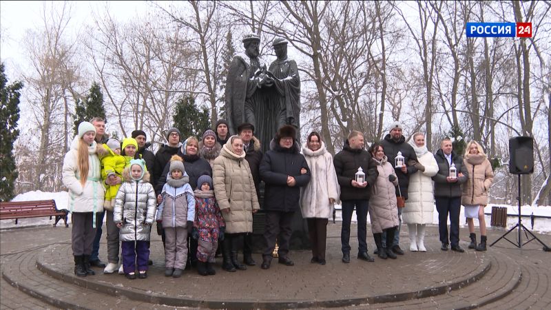 В Кирове состоялась встреча символа Года семьи