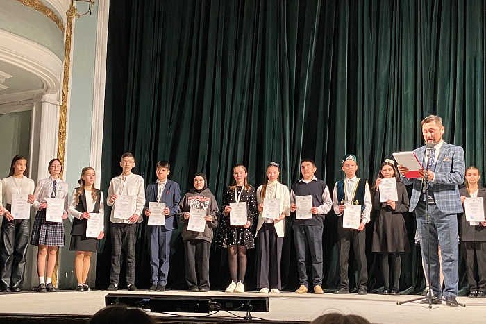 резеда хазеева мисс казань 2009. сайт татарки. мурзаханова миляуша казань. казанская татарка внешность. мисс татарстан победительницы.