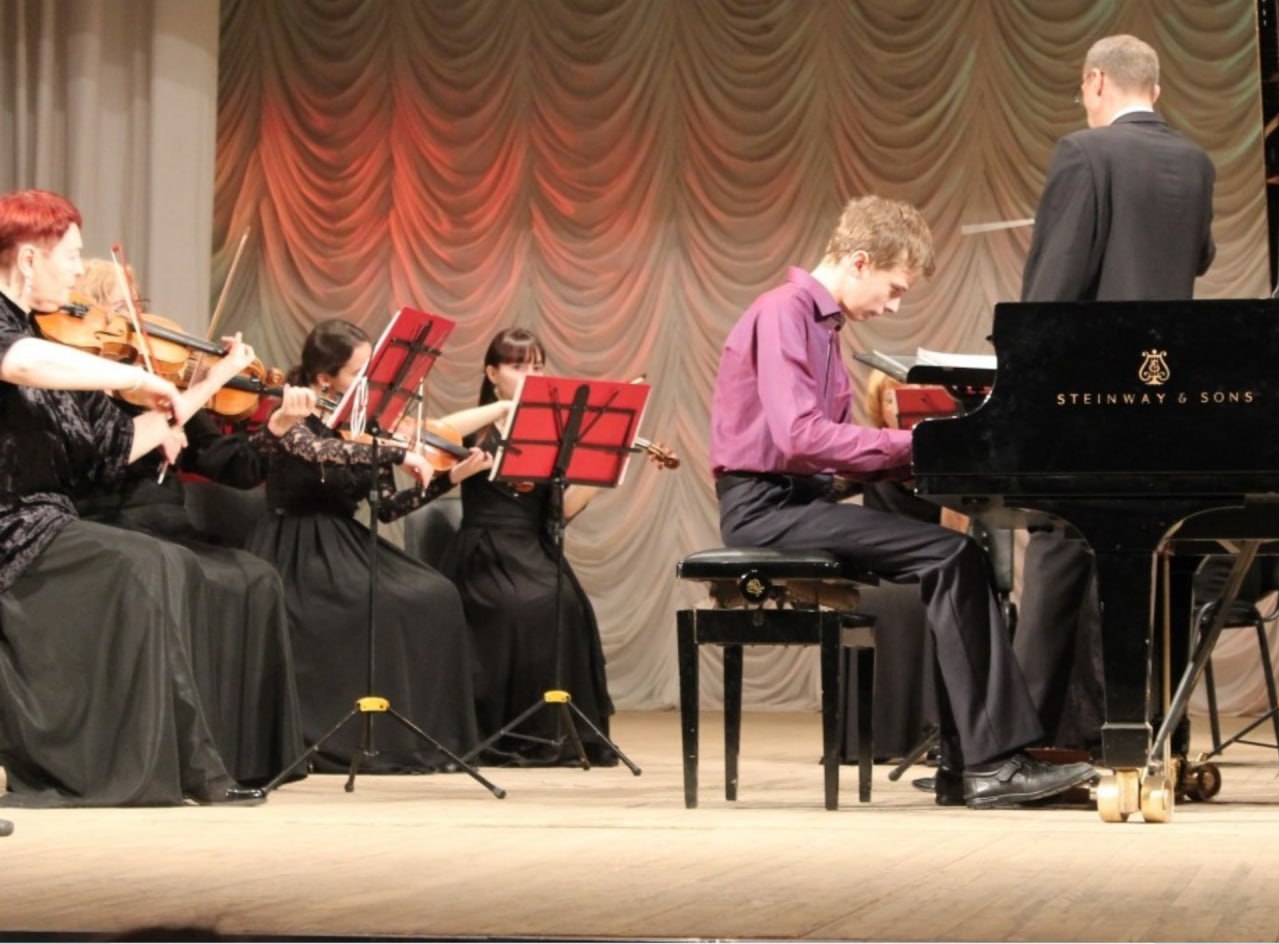 В Кирове состоится гала-концерт лауреатов конкурса пианистов «Рояль — концерт»
