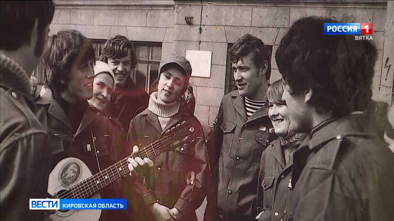 В Диораме открылась выставка, посвященная истории движения студенческих отрядов