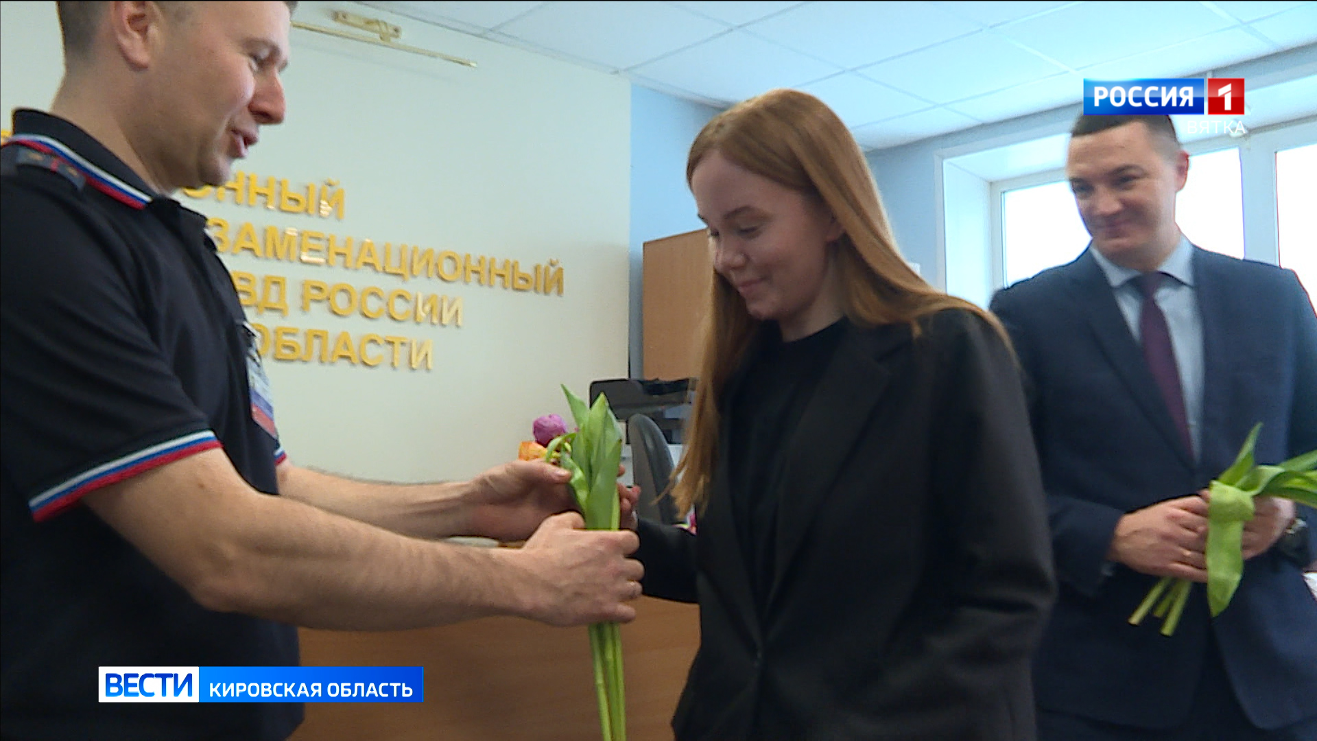 В преддверии международного женского дня в ГИБДД прошла необычная акция