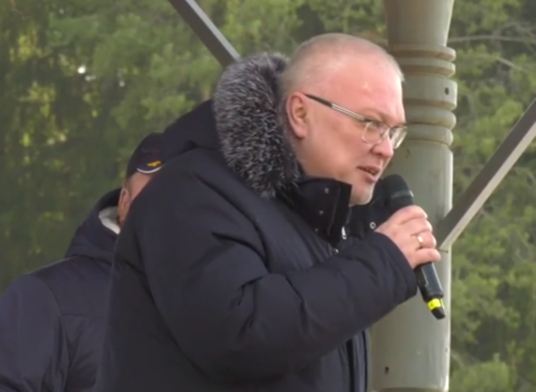 Губернатор Кировской области принял участие в масленичных гуляниях