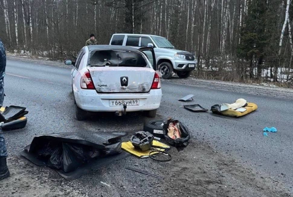 Силовики в Брянской области обнаружили авто, на котором передвигались террористы