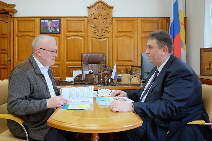 Благодаря проекту «Дети в семье» в Кировской области 8 детей возвращены в кровные семьи