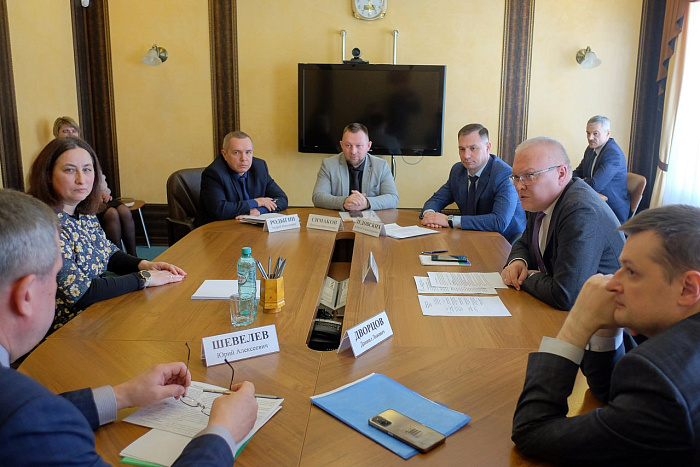 В Зуевке отремонтируют центральную улицу на средства «Дорожного миллиарда»