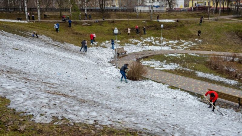 В апреле и мае в Кирове будут проходить весенние субботники