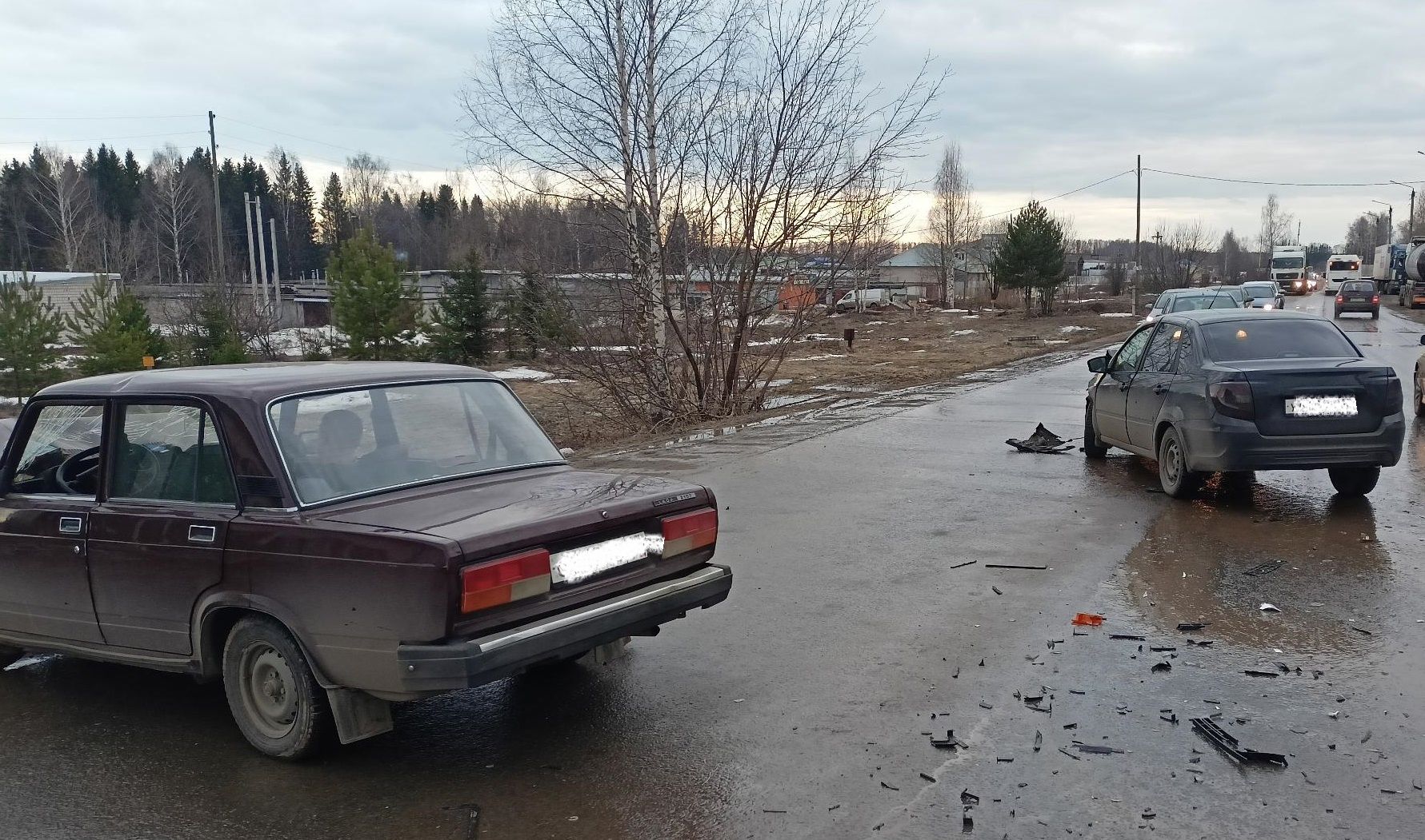 На территории Кировской области за прошедшие сутки произошло 3 ДТП с травмами