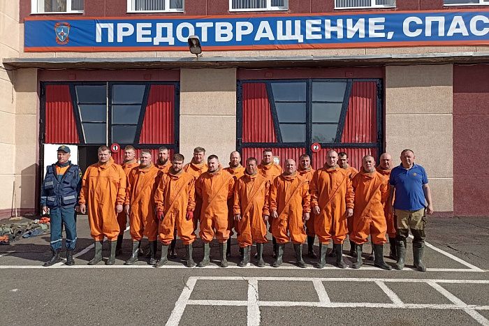 Кировских спасателей поблагодарил глава Оренбургской области