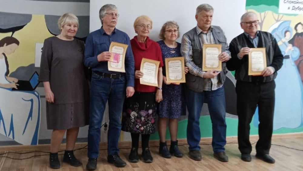 Кировские ветераны стали участниками «интеллектуального садоводства»