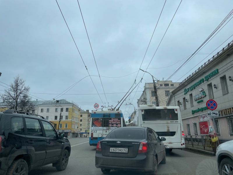Движение троллейбусов в центре Кирова возобновлено