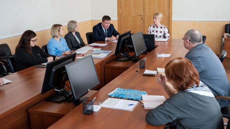 В Кирове обсудили благоустройство города для слабовидящих людей