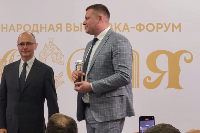 Сергей Кириенко наградил Кировскую область за лучшую организацию мероприятий выставки «Россия»