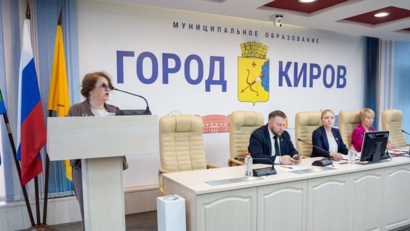 Для ремонта кировских учреждений образования предложено искать подрядчиков из других регионов