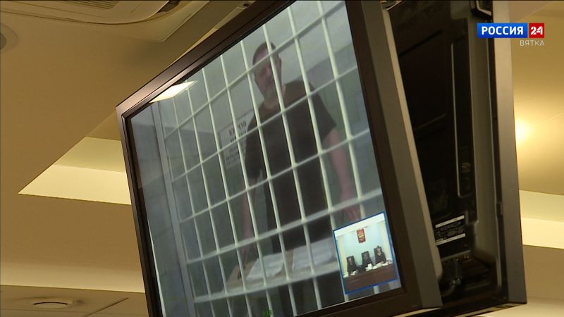 Кировский областной суд на две недели  отложил вынесение решения по делу Никиты Белых