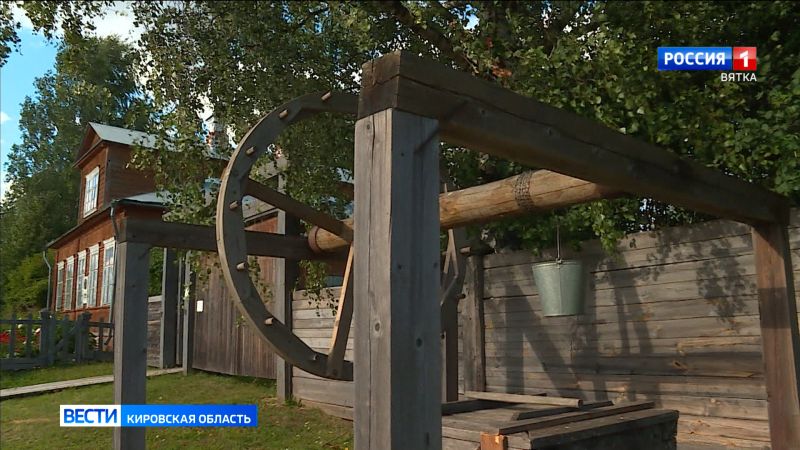 В Кировской области продолжают ремонтировать дороги к туристическим объектам