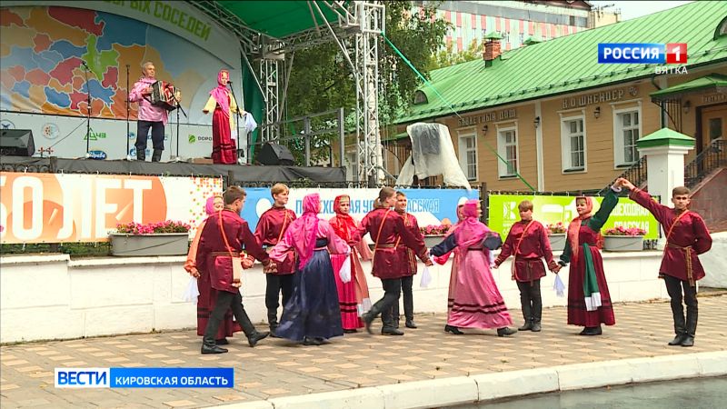 Гости из Пермского края поздравили Киров с 650-летием