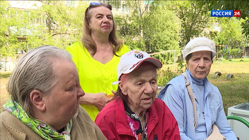 Жители домов на Чапаева почти месяц живут без горячей воды