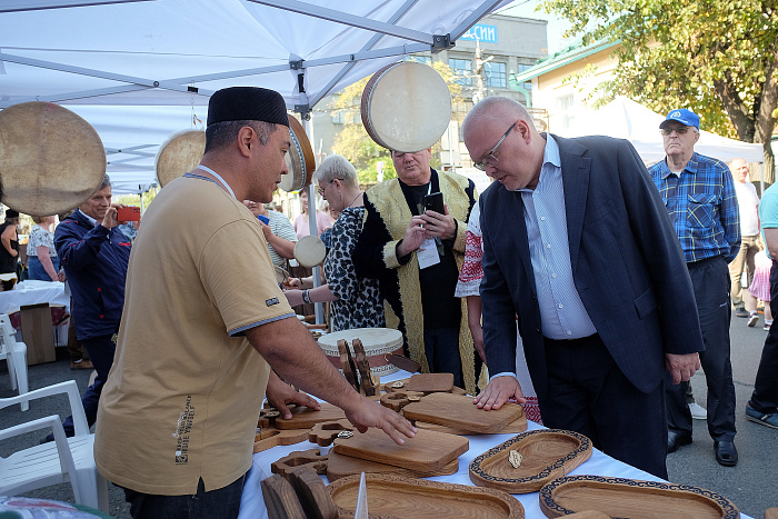 Александр Соколов встретился с делегацией Татарстана на фестивале «Город добрых соседей»