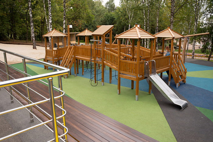 1030 дворов, тротуаров и парков благоустроили в Кировской области по нацпроекту