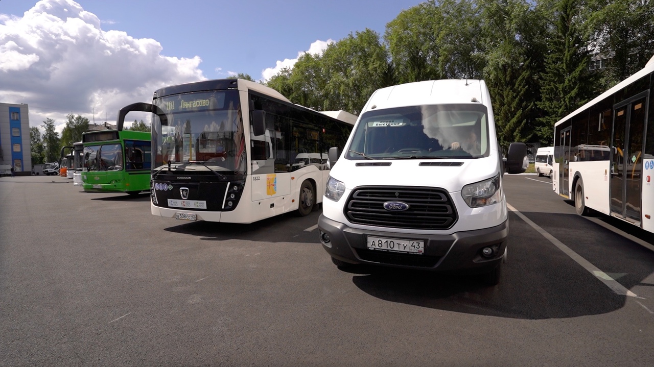 К Дню работников транспорта в Кировской области организовали конкурс рисунков