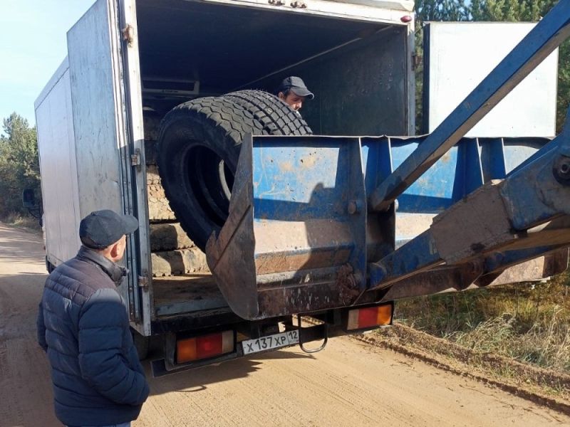 В Кирове ликвидируют несанкционированные свалки шин