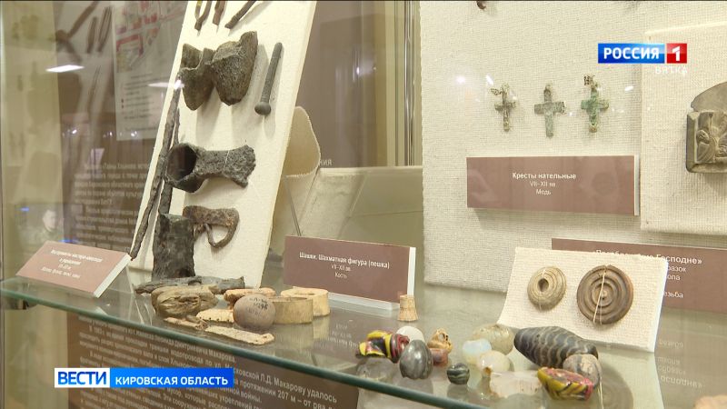 В областном краеведческом музее открылась выставка «Тайны Хлынова: история и находки»