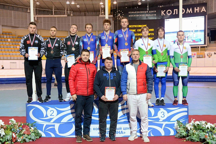 Кировские конькобежцы привезли из Коломны две бронзовые медали всероссийских соревнований