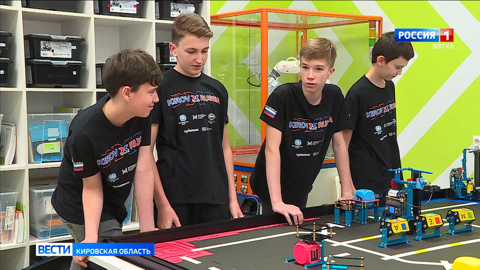 Юные робототехники из Кирова отличились на международных соревнованиях