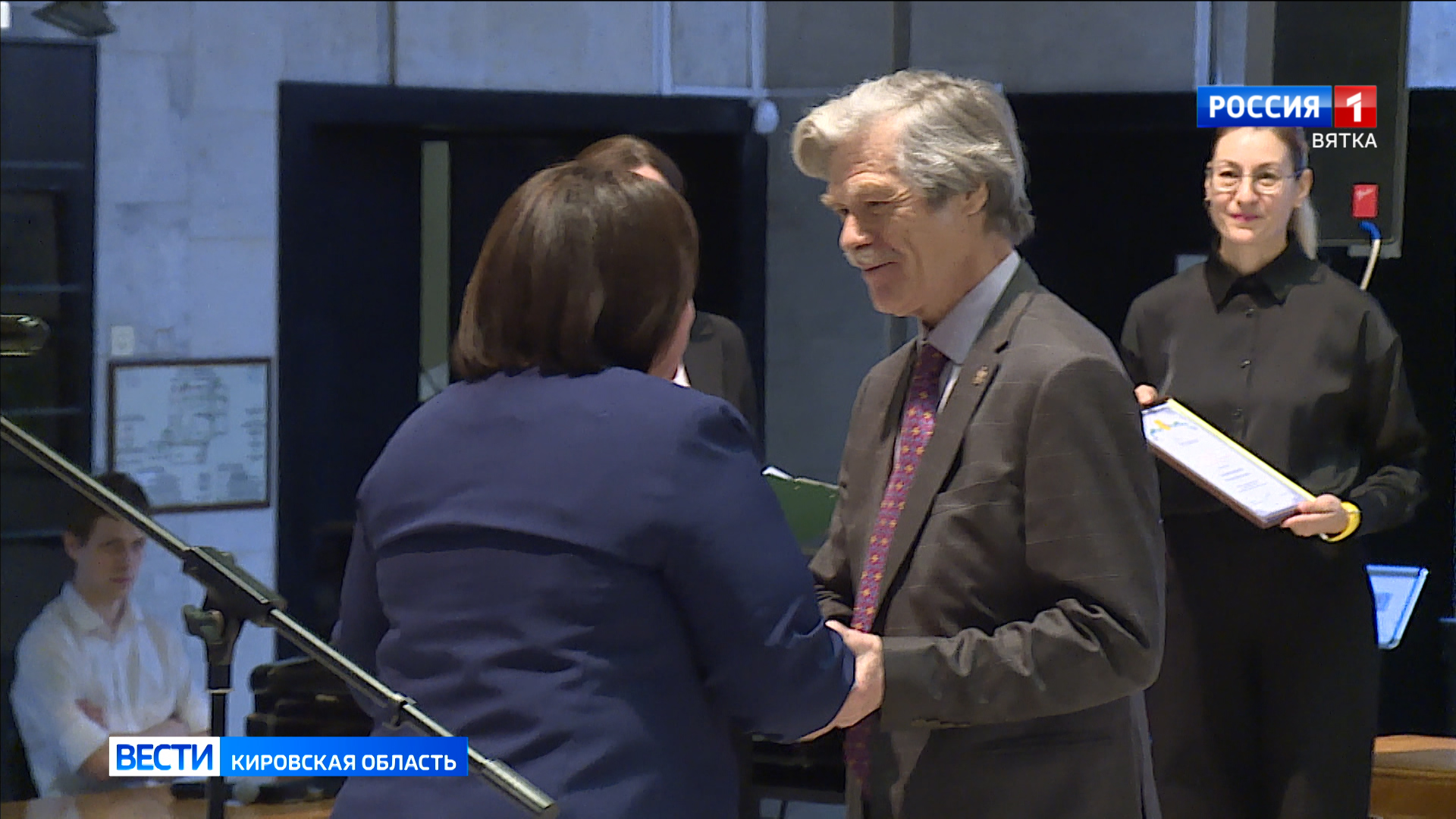 В Кирове вручили премии художников Виктора и Аполлинария Васнецовых